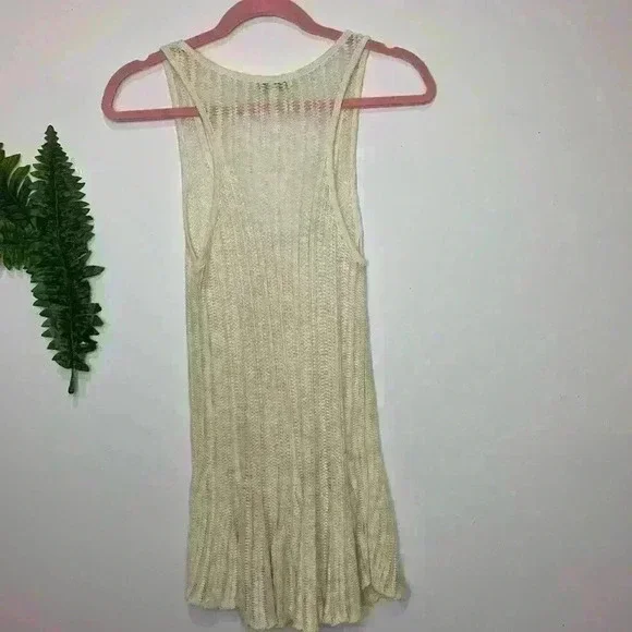 American Eagle Outfitters Peplum Knit Top M - Picture 2 of 4